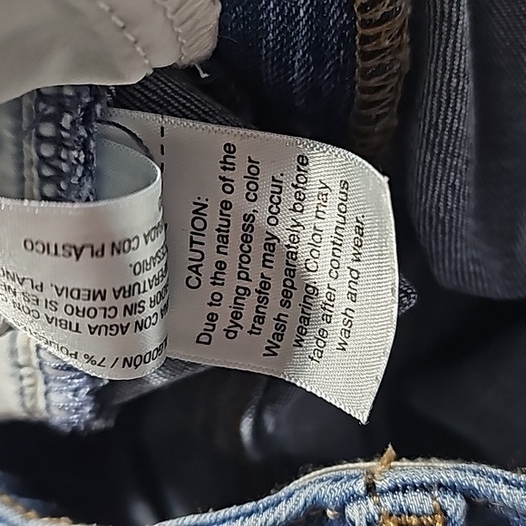 Universal Thread High Rise Skinny Distressed Medium Wash Denim Jeans 6/28 VGUC - Picture 11 of 12